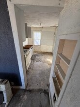 1700 W Grand Ave in Decatur, IL - Building Photo - Building Photo