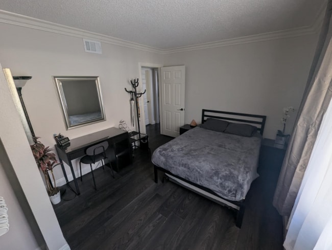 property at 4300 Tara Ave