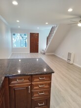 1061 Tourmaline St in San Diego, CA - Building Photo - Building Photo