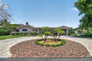 424 SW 7th Way in Boca Raton, FL - Building Photo
