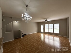 10318 Garrett Grigg Rd in Charlotte, NC - Building Photo - Building Photo
