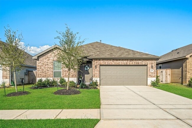 property at 4155 Long Leaf Bnd Blvd