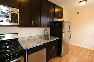4041 N Ashland in Chicago, IL - Building Photo - Building Photo