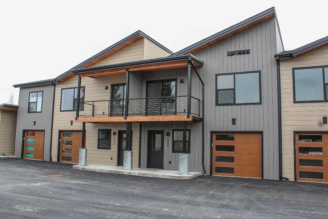 1010 E 7th St in Whitefish, MT - Building Photo