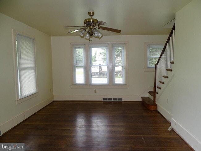 property at 7512 Friendship Village Rd