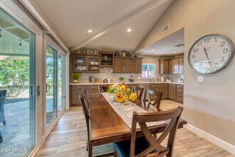 7812 E Oakshore Dr in Scottsdale, AZ - Building Photo - Building Photo