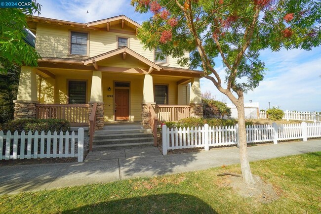 1226 Earnest St in Hercules, CA - Building Photo - Building Photo