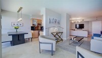 6365 Collins Ave, Unit 3802 in Miami, FL - Building Photo - Building Photo