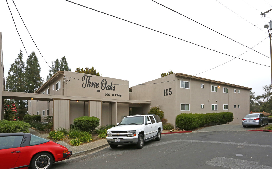 Three Oaks Of Los Gatos in Los Gatos, CA - Building Photo