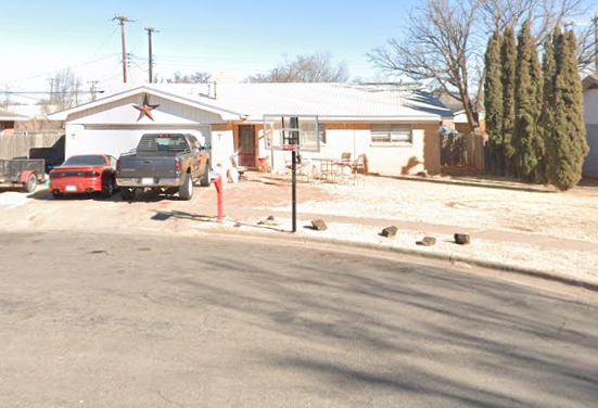 1506 48th St in Lubbock, TX - Foto de edificio