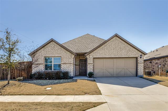 6020 Halton Dr. in Aubrey, TX - Building Photo