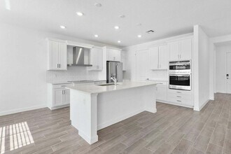 6843 Cobia Cir in Boynton Beach, FL - Building Photo - Building Photo