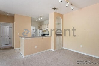 5813 Legacy Crescent Pl in Riverview, FL - Building Photo - Building Photo