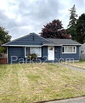 4614 N 29th St in Tacoma, WA - Building Photo