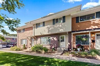 9149 Mansfield Ave in Denver, CO - Building Photo - Building Photo