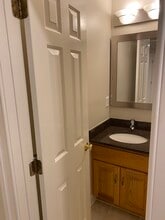 125A Wild Iris Ln, Unit Wild Iris in Chapel Hill, NC - Building Photo - Building Photo