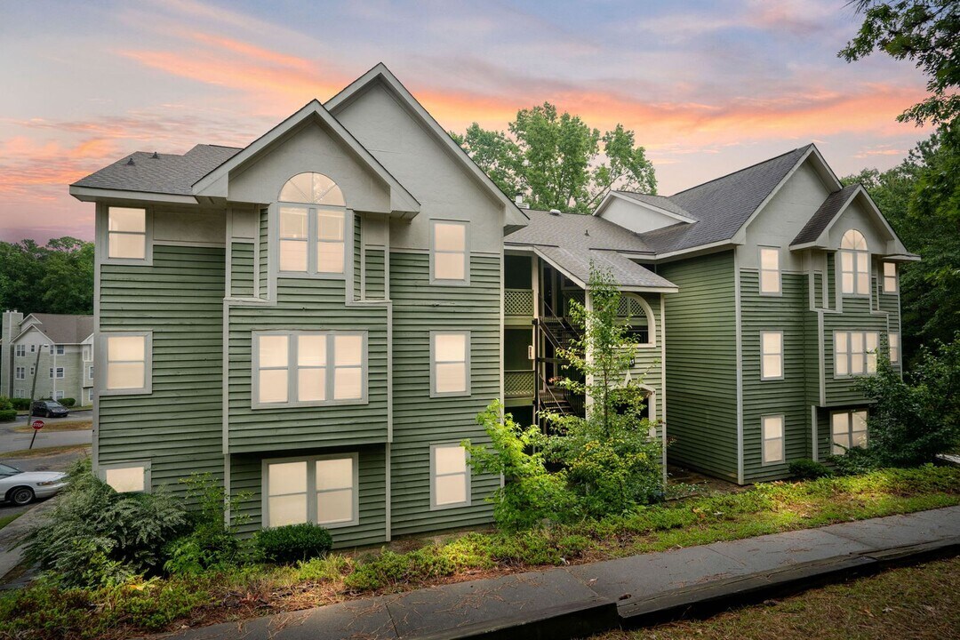 1001-1007 Brookhollow Dr in Fayetteville, NC - Building Photo