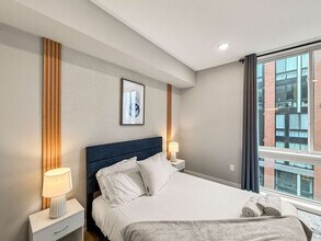626 N Delaware Ave in Philadelphia, PA - Foto de edificio - Building Photo
