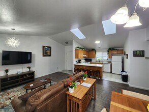 4190 Hillside Ct in Eureka, CA - Building Photo - Building Photo