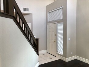 113 Honey Cook Cir in Folsom, CA - Building Photo - Building Photo
