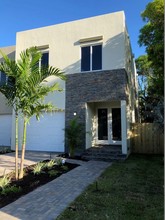 Middle River Terrace Villas in Fort Lauderdale, FL - Building Photo - Other