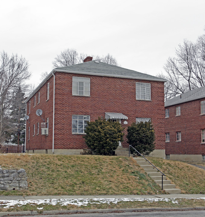 411 Ryburn Ave in Dayton, OH - Foto de edificio