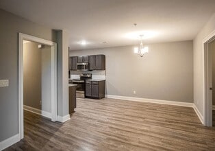 Mode at Melbourne in Melbourne, FL - Building Photo - Building Photo