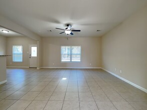 7711 Boulder Sunstone Ln in Panorama Village, TX - Building Photo - Building Photo