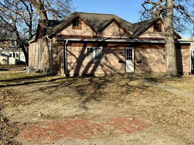 115 E 9th in Concordia, KS - Building Photo - Building Photo