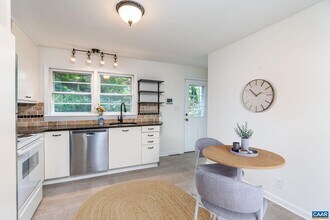122 Westerly Ave in Charlottesville, VA - Building Photo - Building Photo