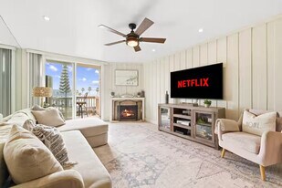 999 N Pacific St, Unit ID1382141P in Oceanside, CA - Building Photo