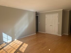 416 Springbrook Cir in Portsmouth, NH - Building Photo - Building Photo