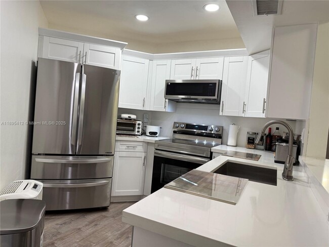 9725 Fontainebleau Blvd, Unit A212