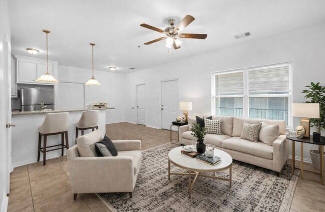 6122 W Mt Houston Rd in Houston, TX - Building Photo - Building Photo