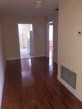 105 Pine St in Troy, AL - Foto de edificio - Building Photo
