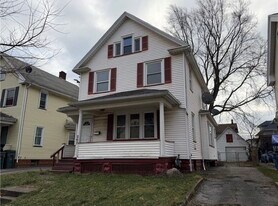 207 Lux St in Rochester, NY - Building Photo
