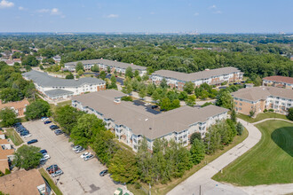 Crest View Senior Apartments in Greenfield, WI - Building Photo - Building Photo