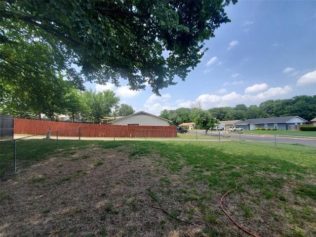 1517 Frio Ln in Garland, TX - Building Photo - Building Photo