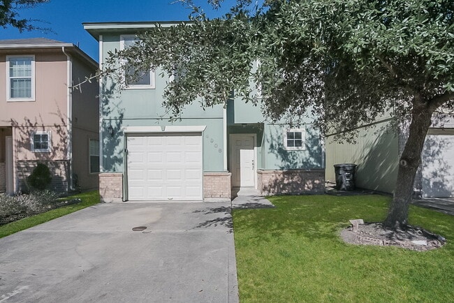 property at 4906 S Cancun