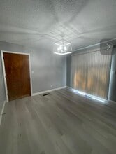 709 Mackenzie Dr in Lima, OH - Building Photo - Building Photo