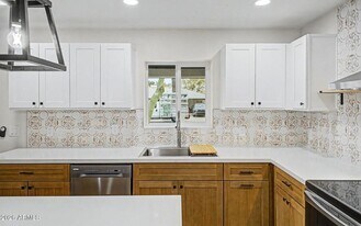 3302 W Pierson St in Phoenix, AZ - Building Photo