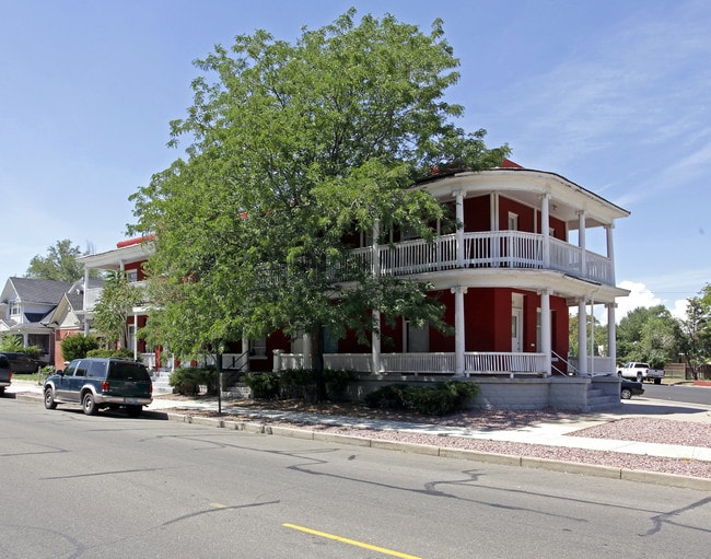 801 E Evans Ave in Pueblo, CO - Foto de edificio - Building Photo