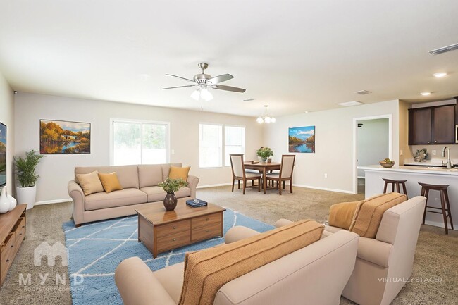 2336 Oak Stream Dr in Green Cove Springs, FL - Building Photo - Building Photo