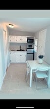 4237 Darwin Way, Unit Darwin Way in San Diego, CA - Foto de edificio - Building Photo