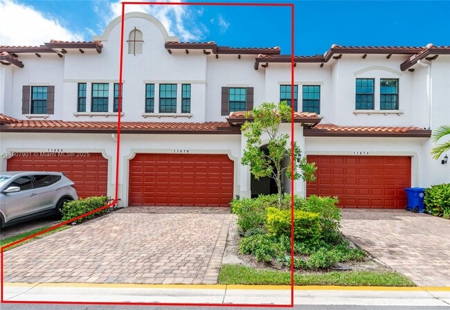 11670 SW 13th Ln in Pembroke Pines, FL - Building Photo - Building Photo