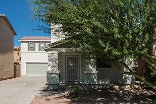 10916 W Elm St in Phoenix, AZ - Building Photo