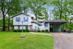 2 Regency Ct in Little Rock, AR - Building Photo