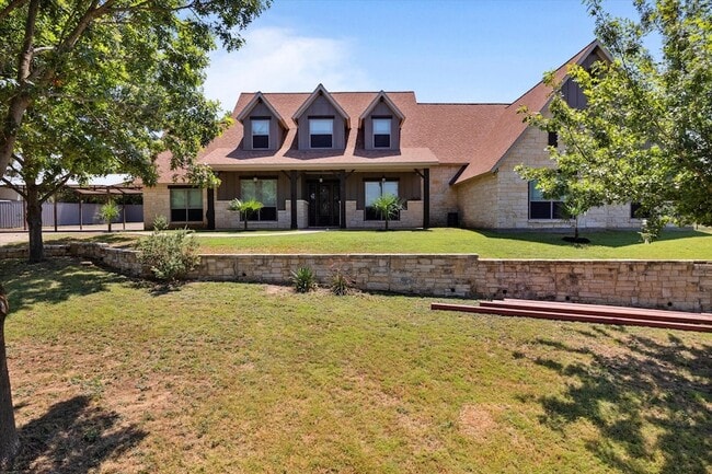 property at 402 N Pkwy Dr