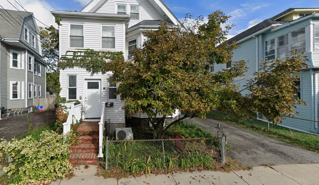 17 Holman St, Unit 1 in Boston, MA - Foto de edificio