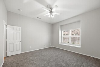 9842 Wake Bridge Dr in Frisco, TX - Building Photo - Building Photo